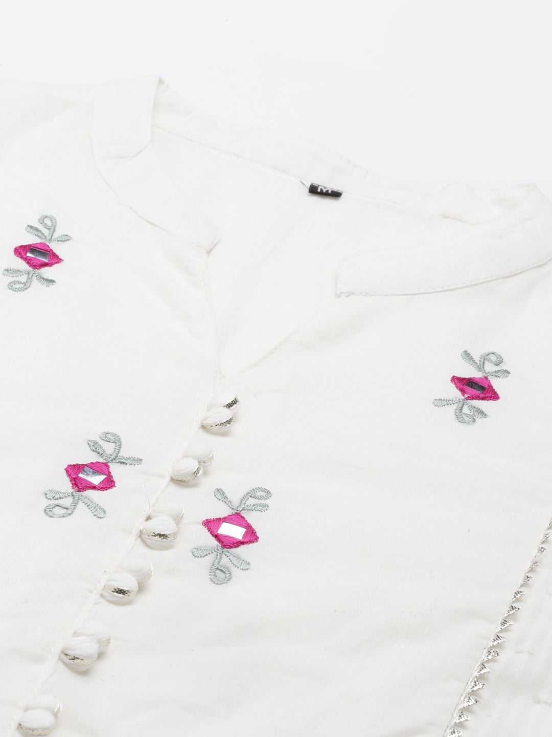 Neerus White cotton suit set - side view
