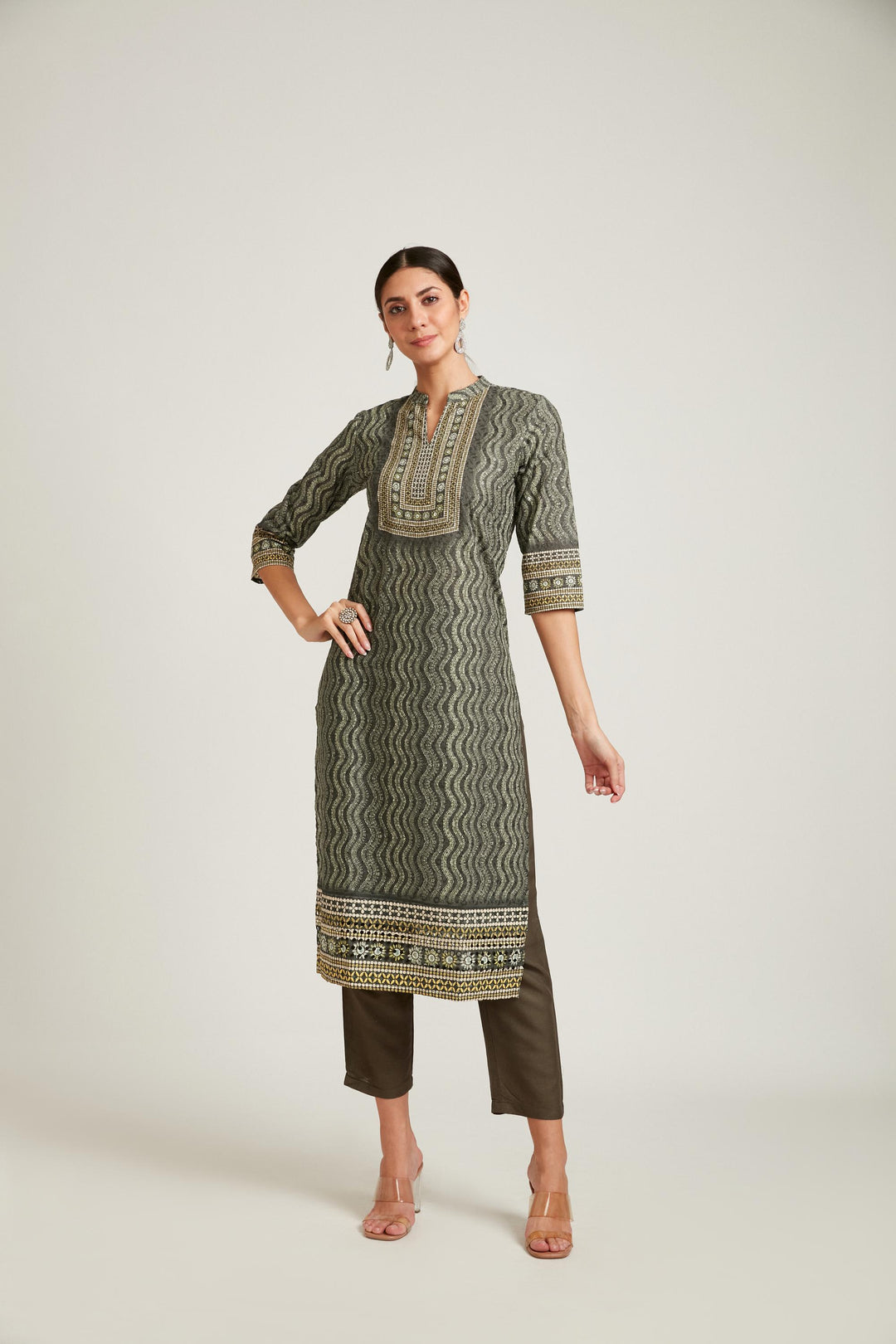 Neerus Green cotton chikankari kurta set - side view