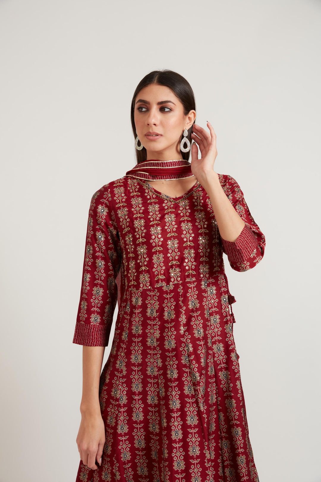 Neerus Maroon modal printed suit set - back view