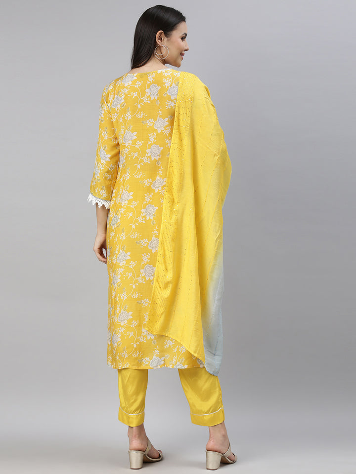 Neerus Yellow muslin solid kurta - detail view 3