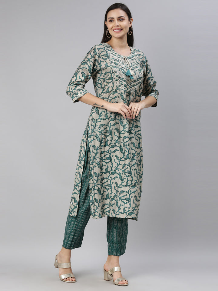 Neerus Green modal printed kurti - side view