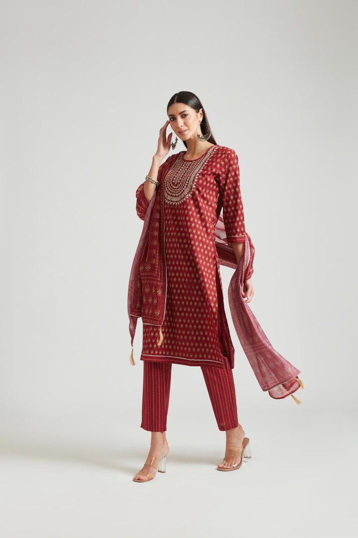 Neerus Maroon Color Cotton Fabric Salwar Kameez