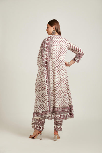Neeru's Purple Color Cotton Fabric Salwar Kameez