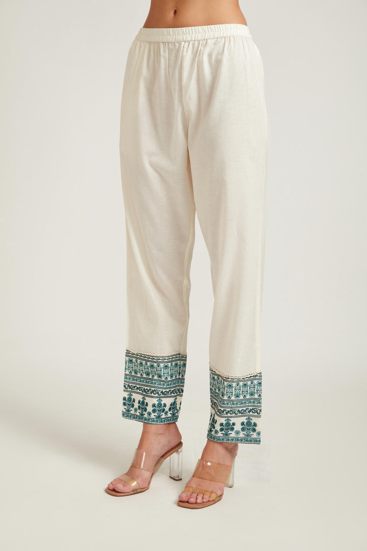 Neerus Green cotton printed kurta set with pant and dupatta - detail view 2
