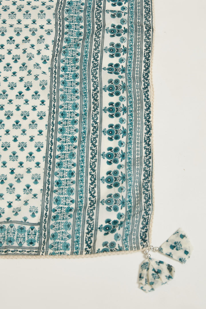 Neerus Green cotton printed kurta set with pant and dupatta - detail view 4
