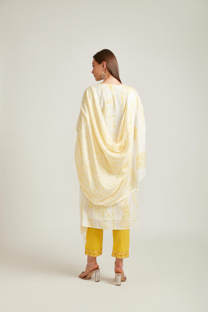 Neerus Yellow Color Cotton Fabric Salwar Kameez