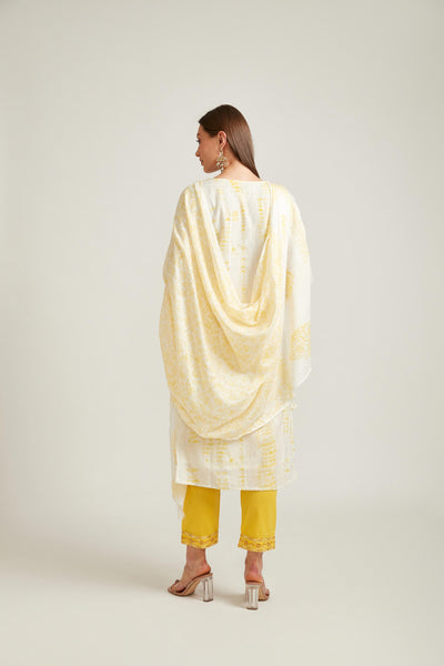 Neeru's Yellow Color Cotton Fabric Salwar Kameez