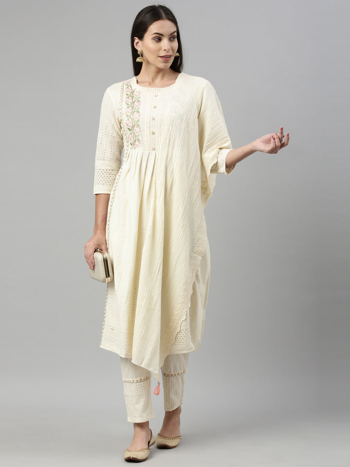 Neerus Beige cotton ethnic suit set - detail view 5