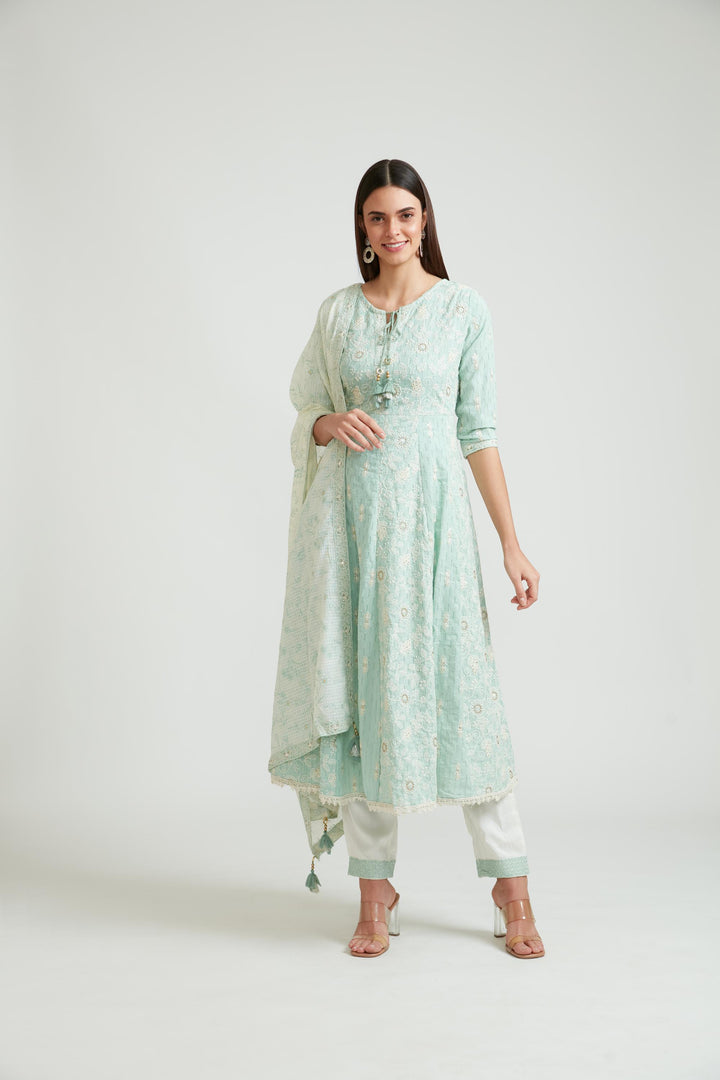 Neerus Green cotton kurta set - back view