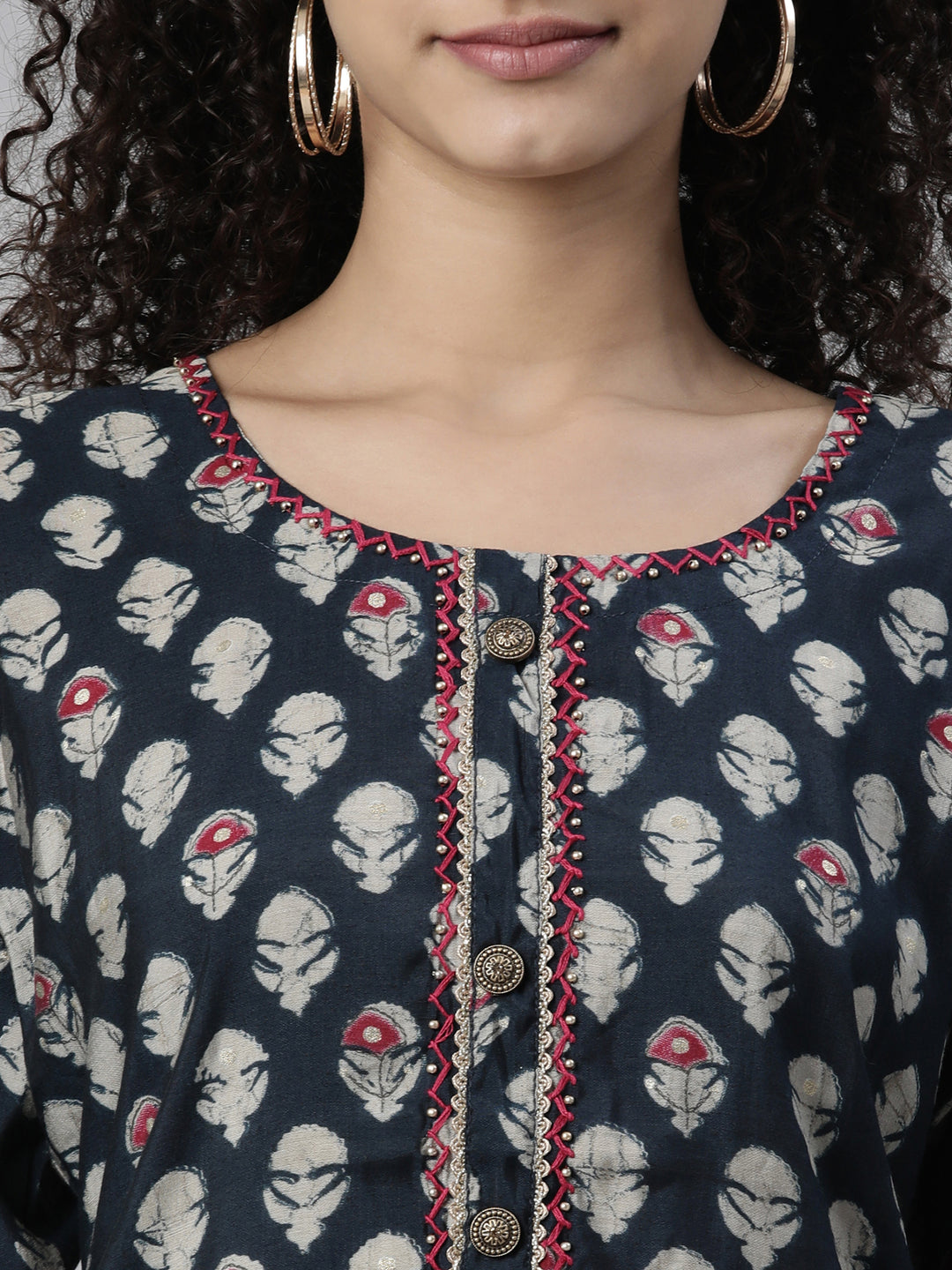 Neerus Navy Blue Regular Knee Length Printed Kurta Solid Trousers With Dupatta