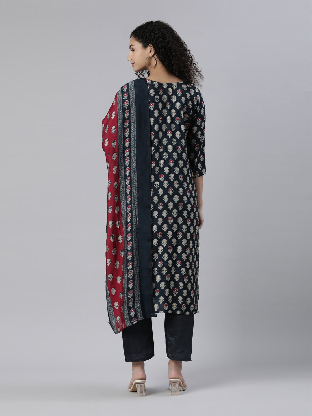 Neerus Navy Blue Regular Knee Length Printed Kurta Solid Trousers With Dupatta