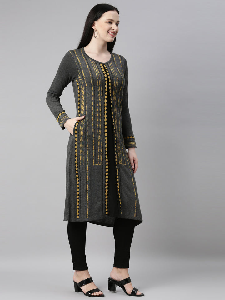 Neerus Grey straight kurti - detail view 2