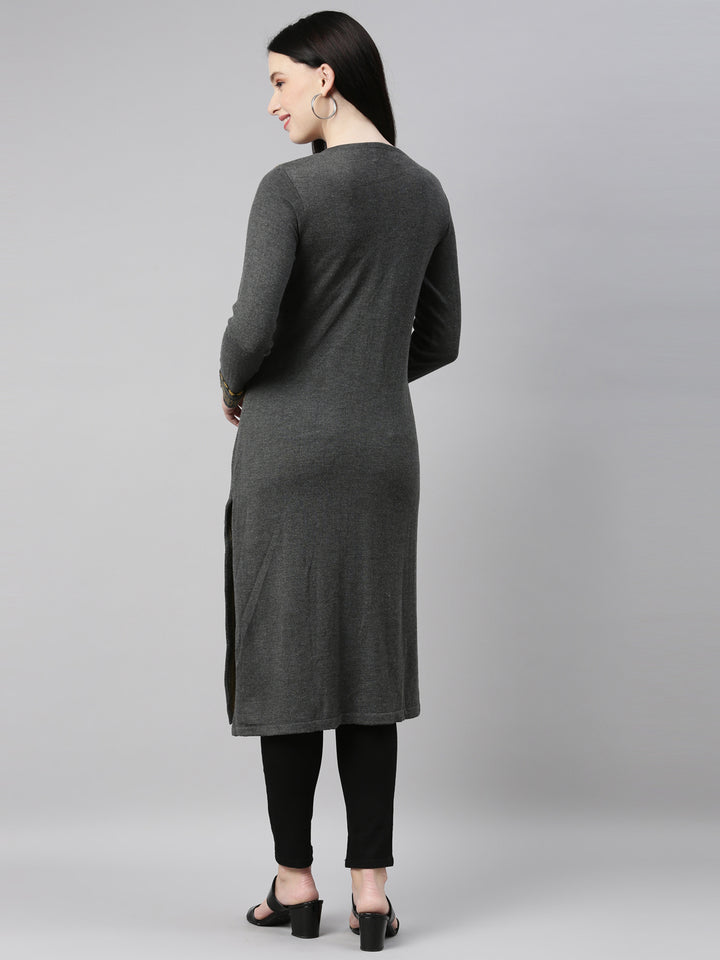 Neerus Grey straight kurti - detail view 3