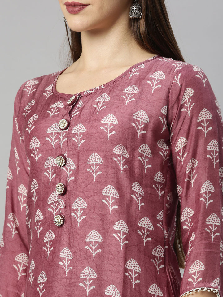 Neerus Onion Color Muslin Fabric Tunic