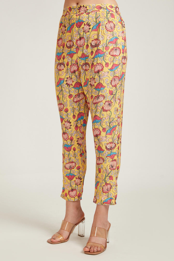 Neerus Yellow viscose rayon printed kurta set - detail view 2