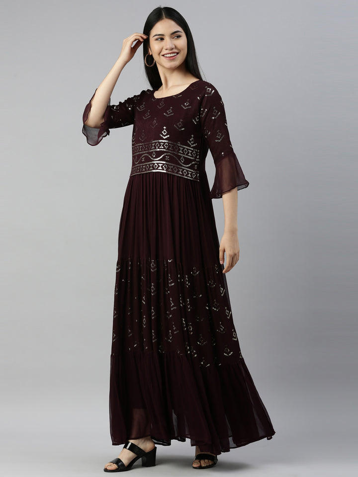 Neerus Maroon chiffon kurta - side view