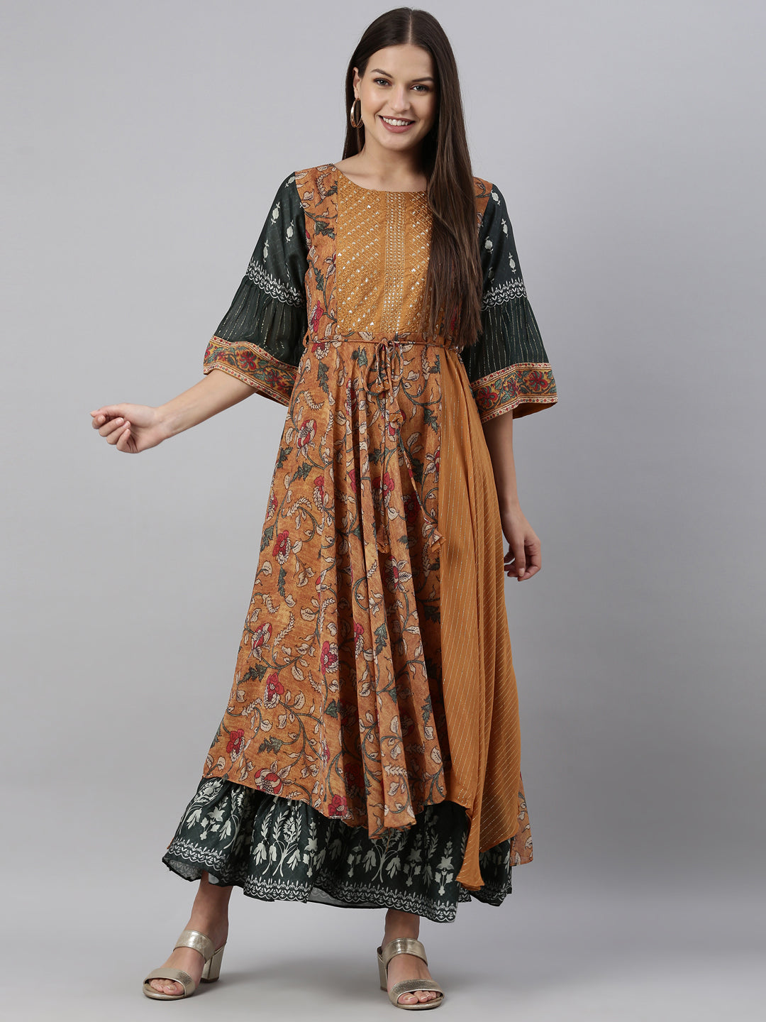Neerus Yellow georgette solid kurta - detail view 3