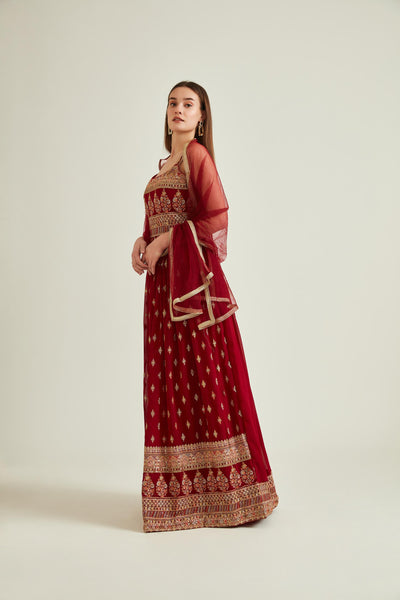 Neeru'S MAROON Colour GEORGETTE Fabric SUIT