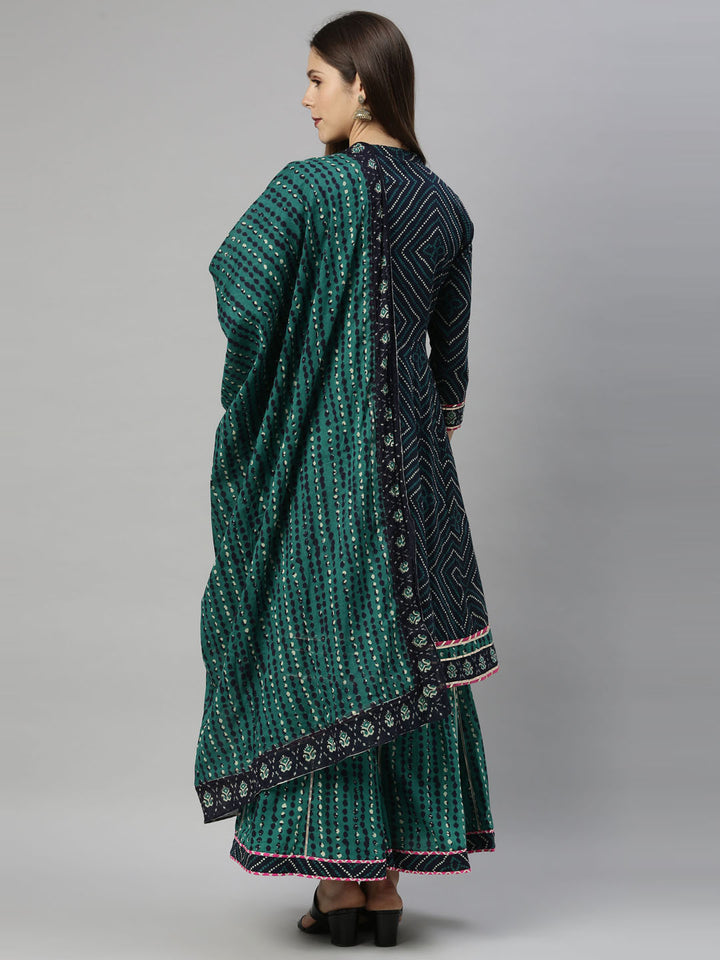 Neerus Blue cotton printed kurta set - detail view 4