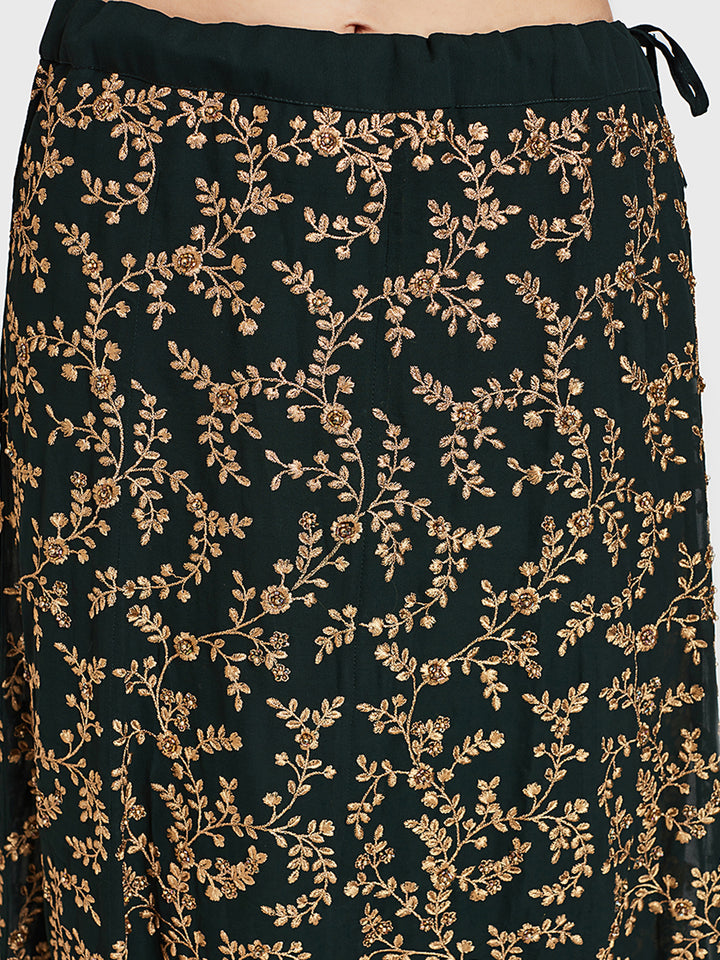Neerus Green embellished zari kurta set with skirt and dupatta - detail view 1