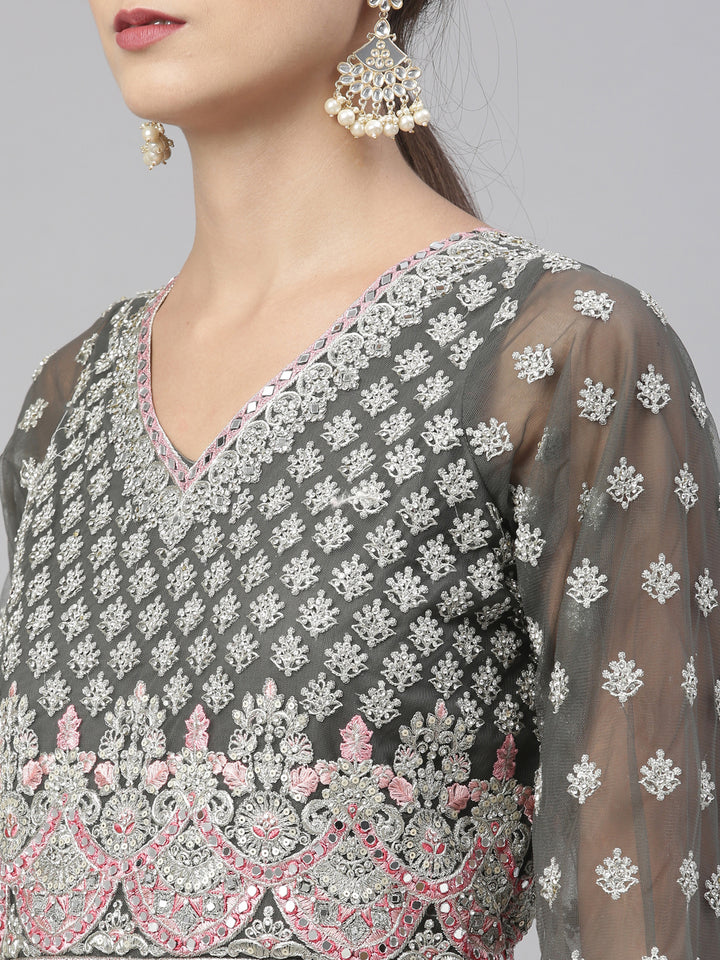 Neerus Green net embroidered gown - detail view 20