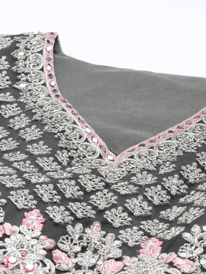 Neerus Green net embroidered gown - detail view 11