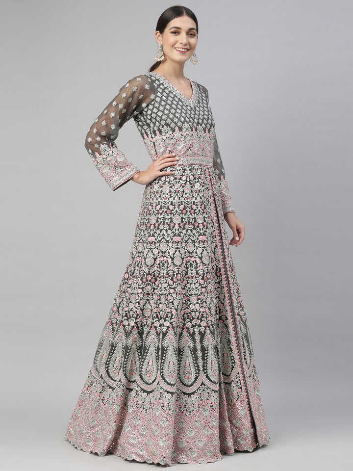 Neerus Green net embroidered gown - detail view 15
