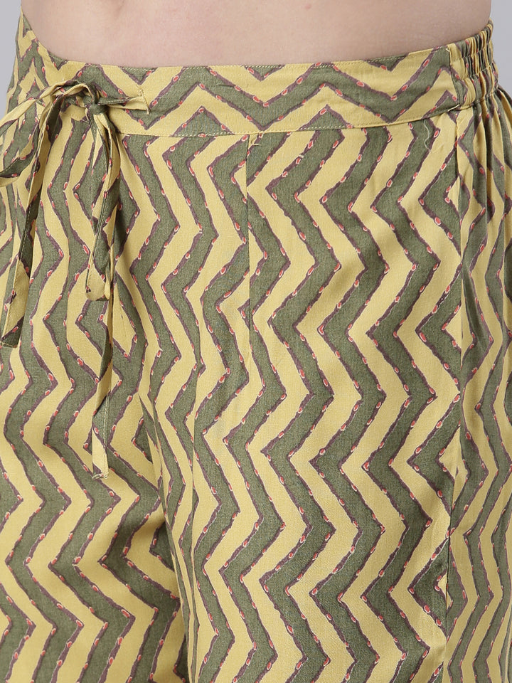 Neerus Yellow Rayon Solid Kurta Set with Trousers - detail view 3