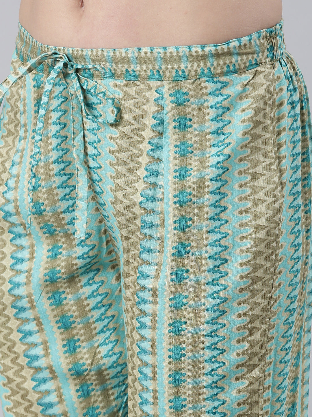 Neerus Women Sea Green Embroidered Calf Length Kurta And Trousers