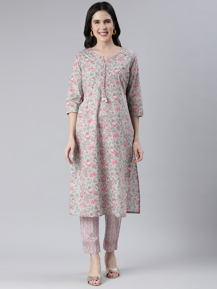 Neerus Women Grey Printed Calf Length Kurta And Trousers