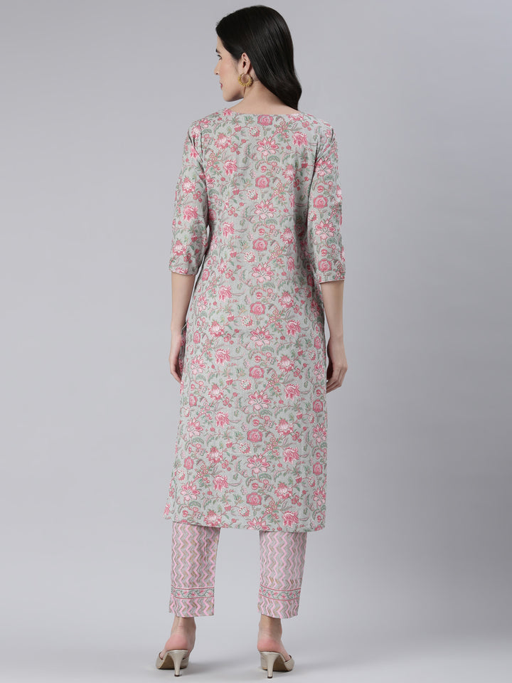 Neerus Women Grey Printed Calf Length Kurta And Trousers
