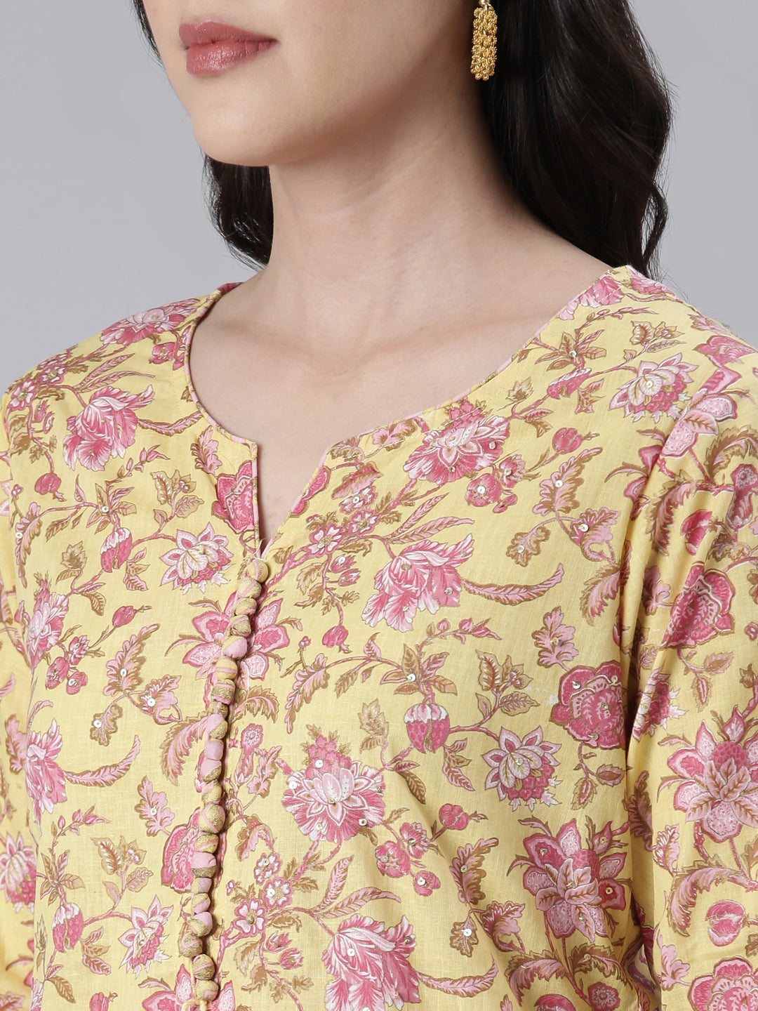 Neerus Yellow printed straight kurta set with trousers - detail view 1