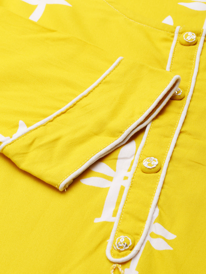 Neerus Yellow printed kurta set with trousers - detail view 3