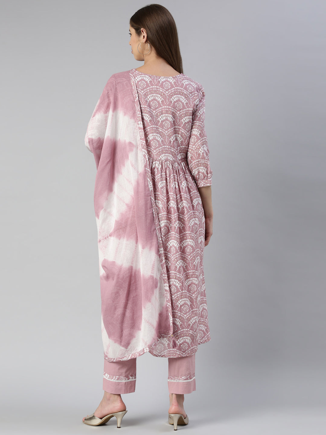 Neerus Pink solid straight kurta set with trouser and dupatta - side view