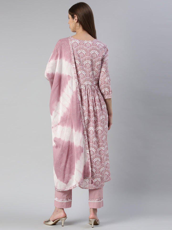 Neerus Pink solid straight kurta set with trouser and dupatta - side view