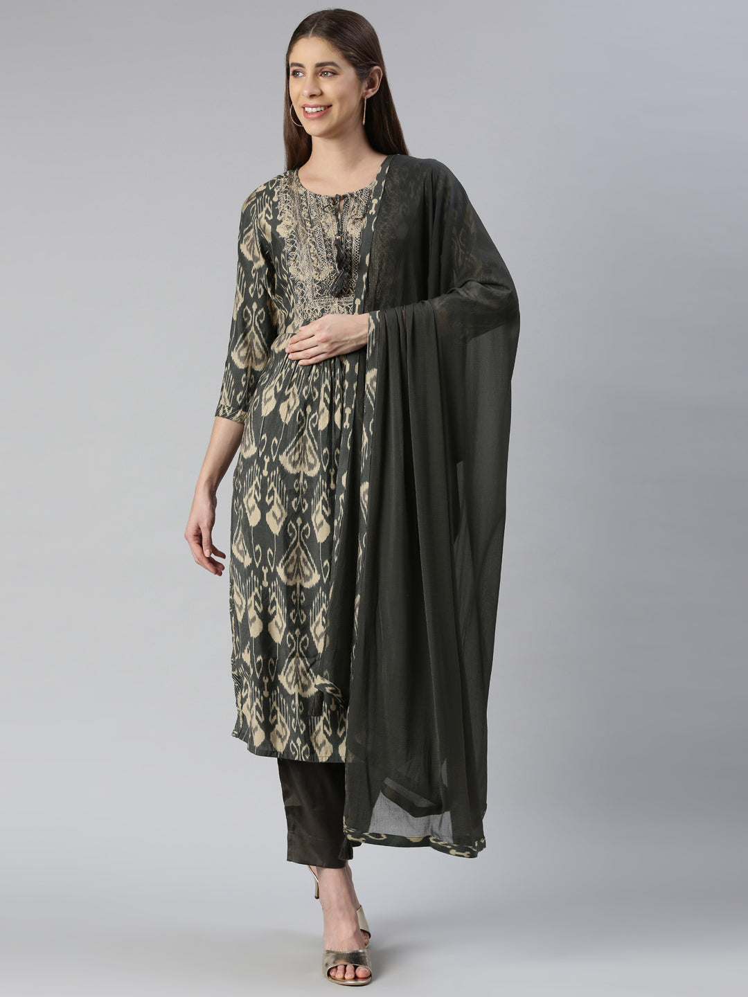 Neerus Green Rayon Embroidered Kurta Set - front view