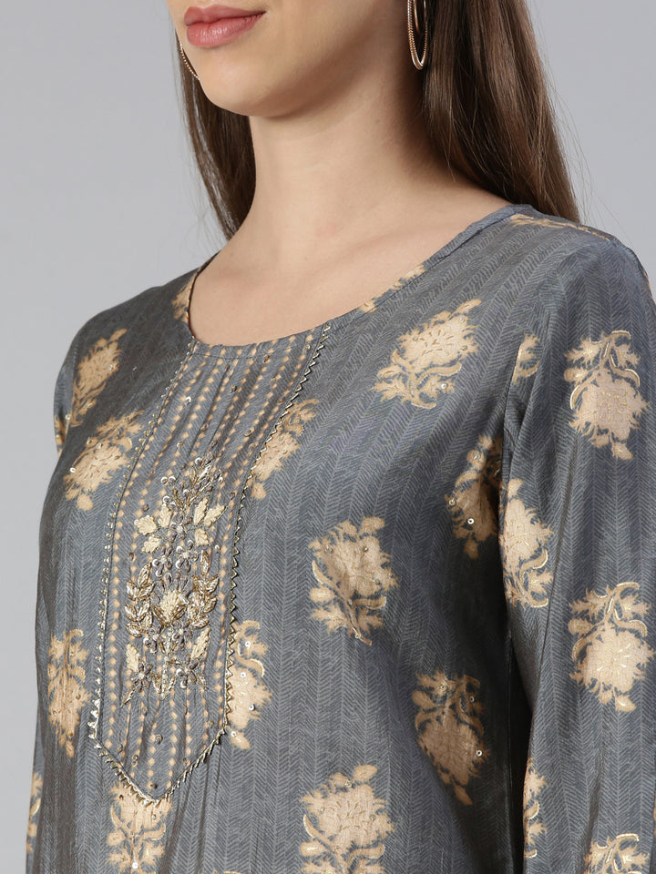 Neerus Women Grey Solid Calf Length Kurta And Trousers With Dupatta