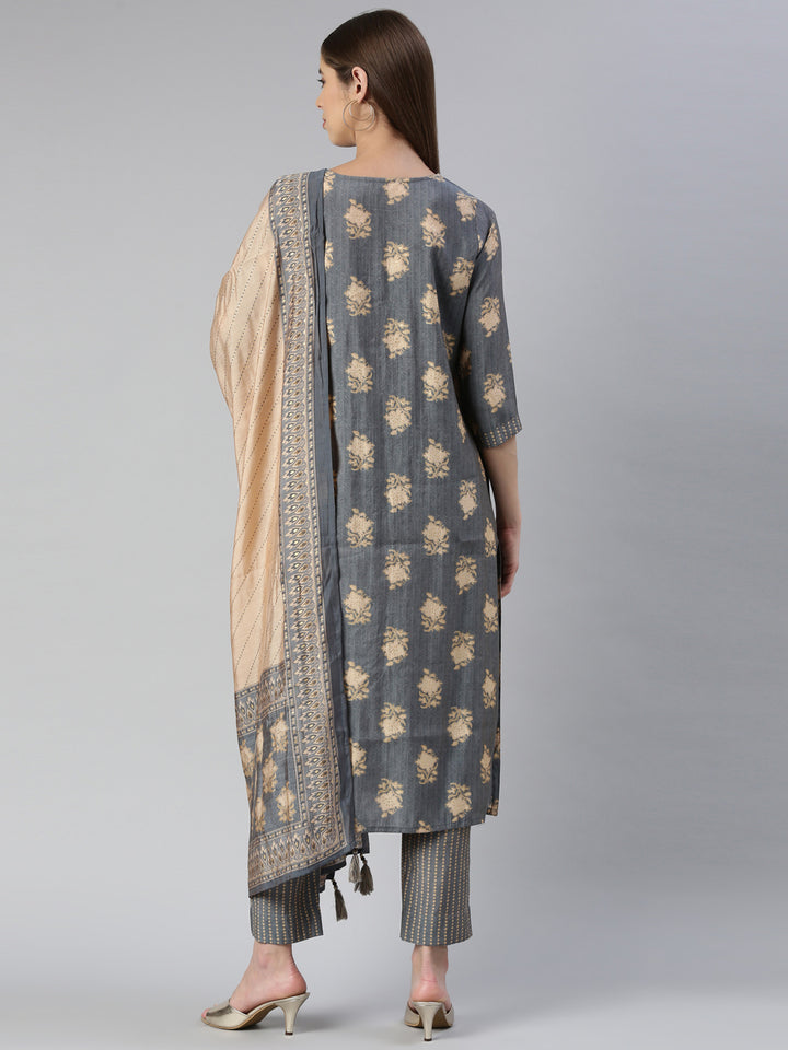 Neerus Women Grey Solid Calf Length Kurta And Trousers With Dupatta