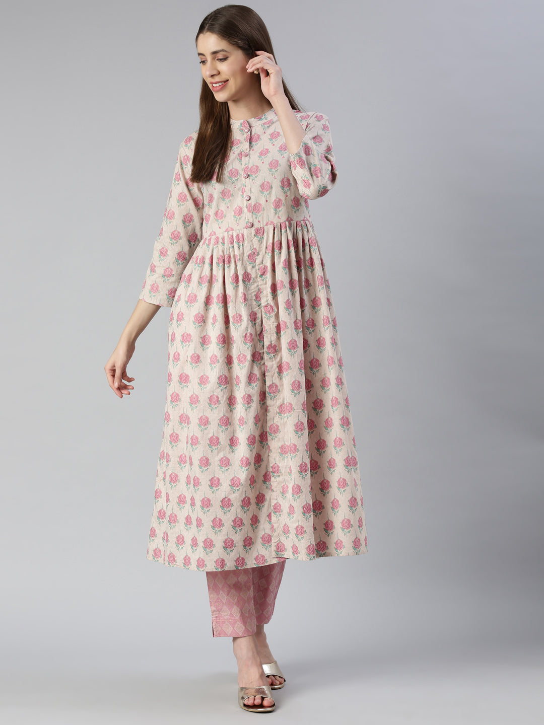 Neerus Pink printed straight kurta set with trousers - detail view 2