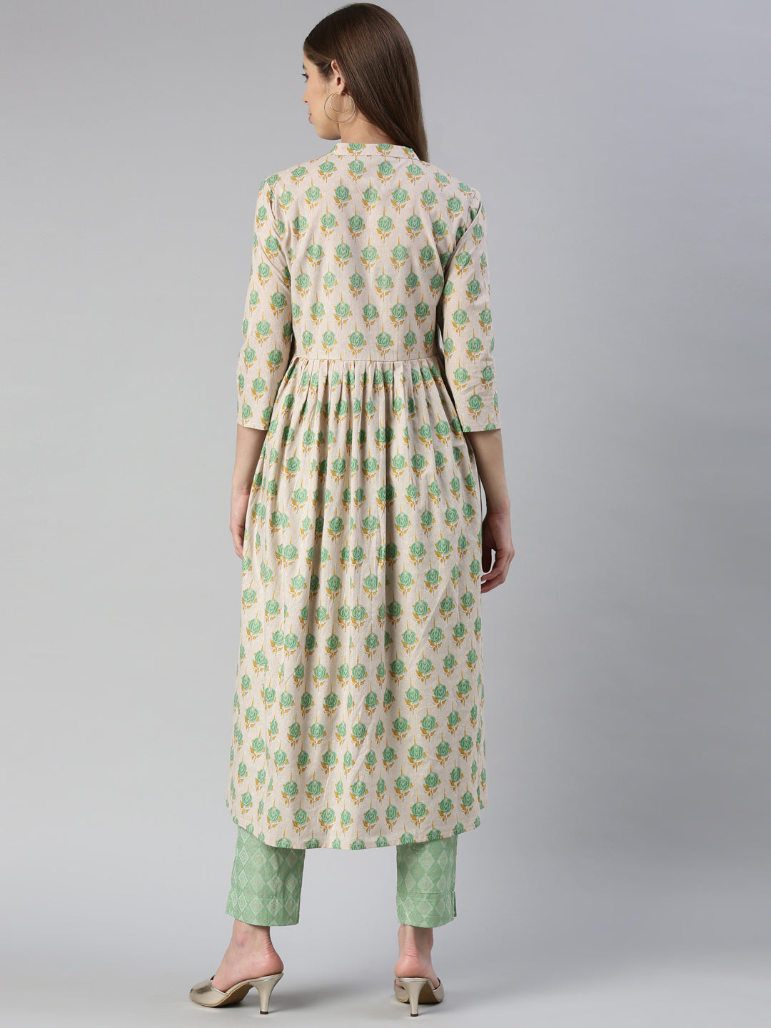 Neerus Green cotton printed kurta set with trousers - side view