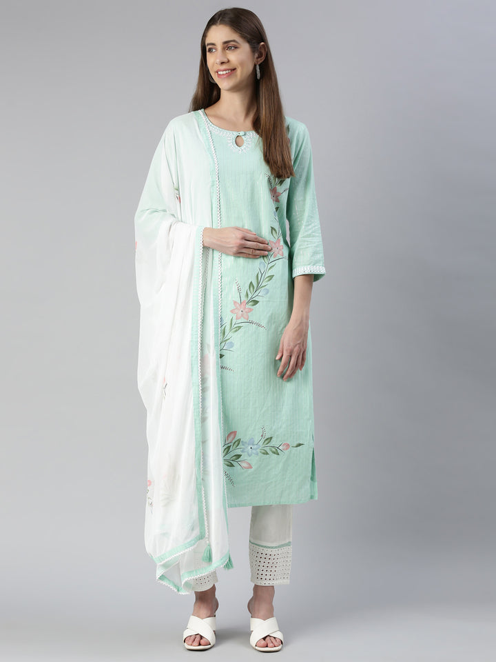 Neerus Green printed kurta set with trouser and dupatta - detail view 2