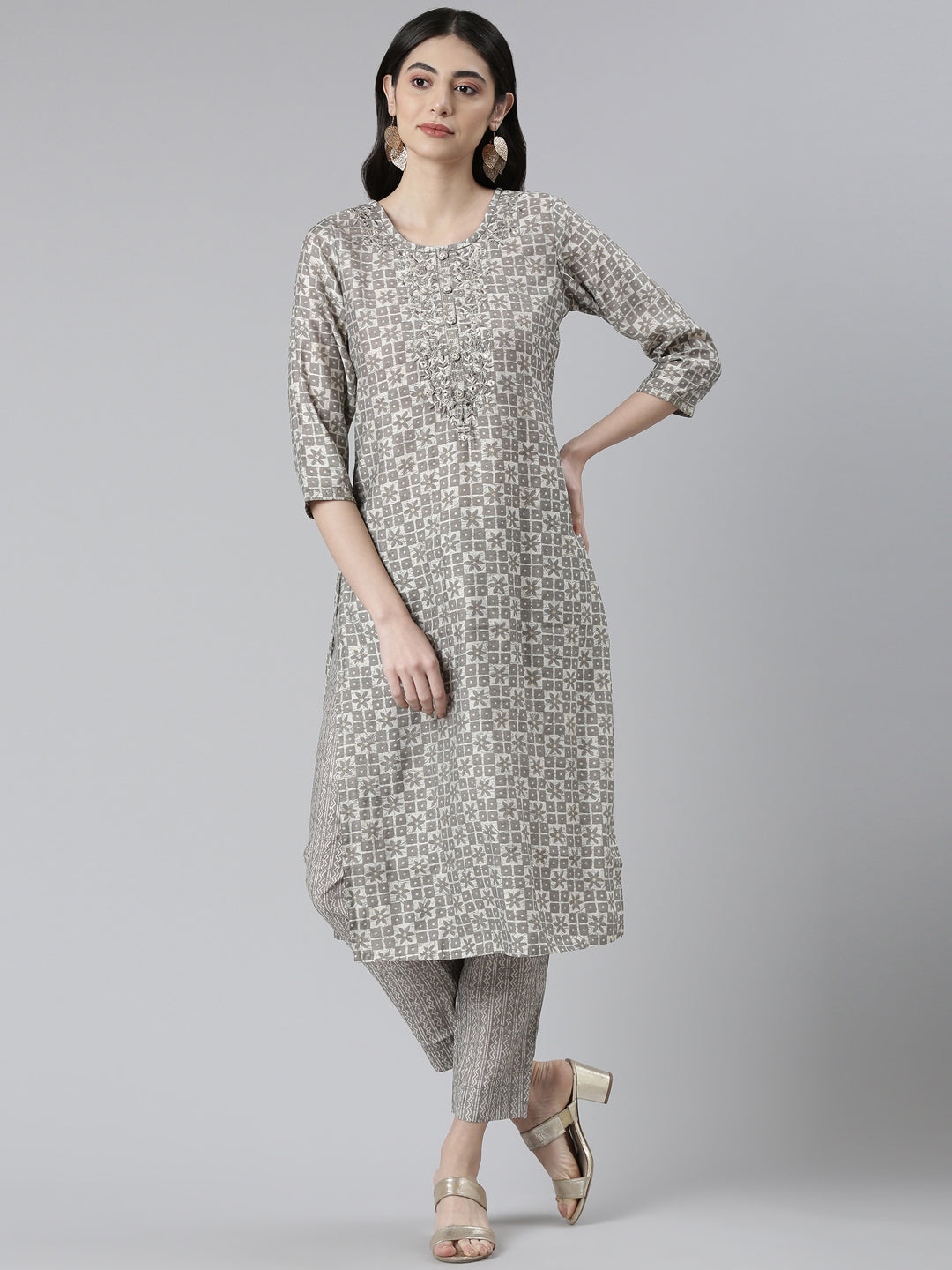 Neerus Grey Regular Knee Length Printed Kurta Printed Trousers Na