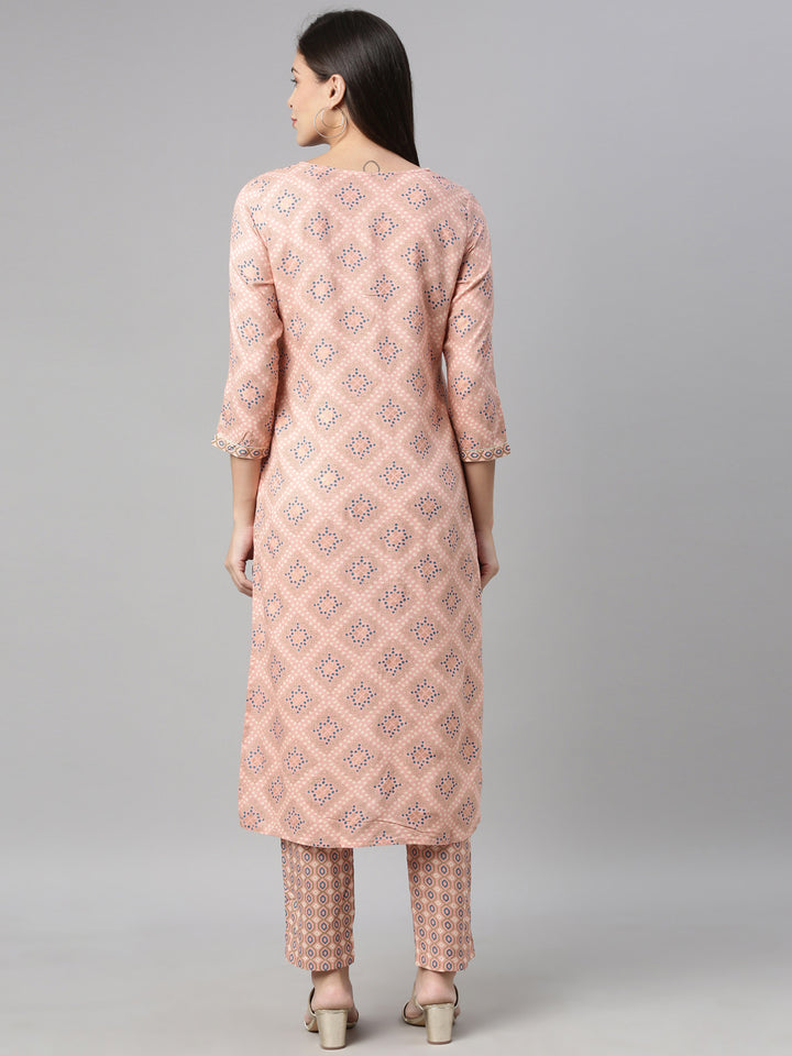 Neerus Pink viscose rayon printed kurti - detail view 2