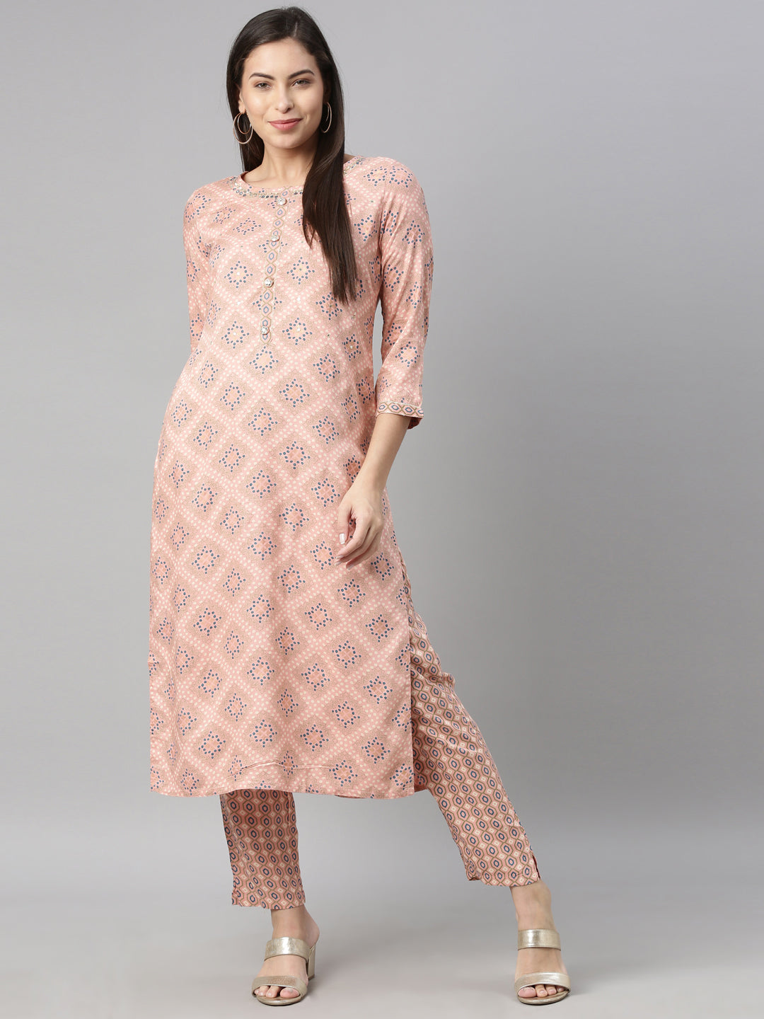 Neerus Pink viscose rayon printed kurti - detail view 3
