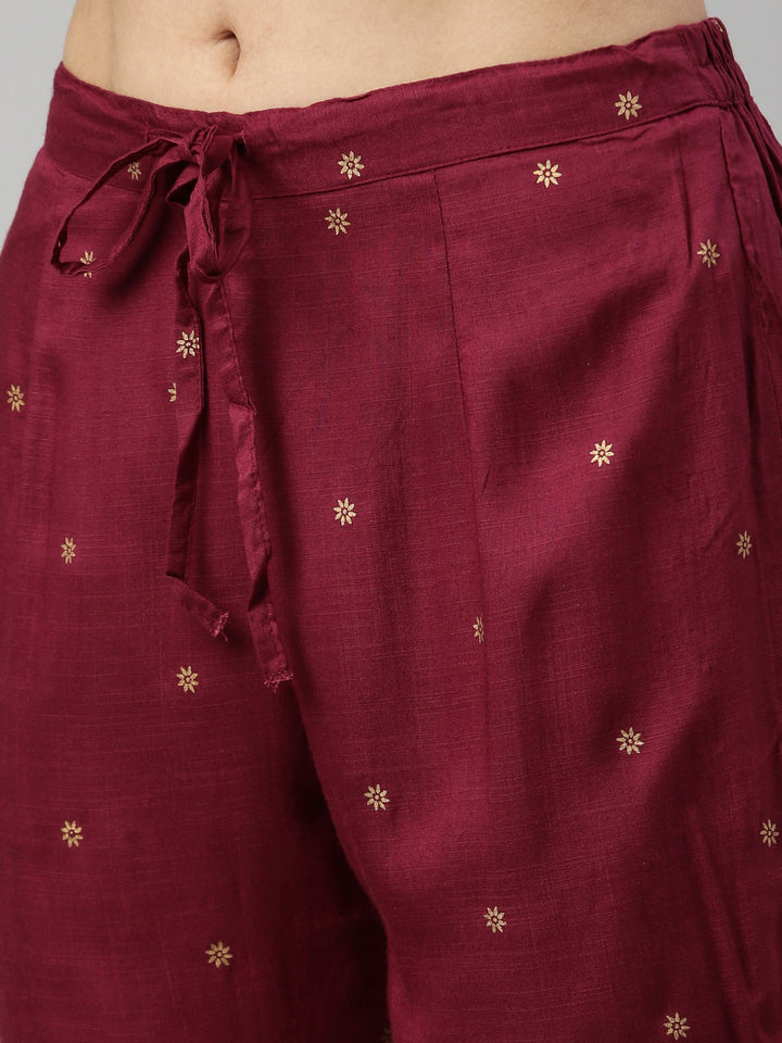 Neerus Maroon rayon solid kurta with trouser - detail view 3