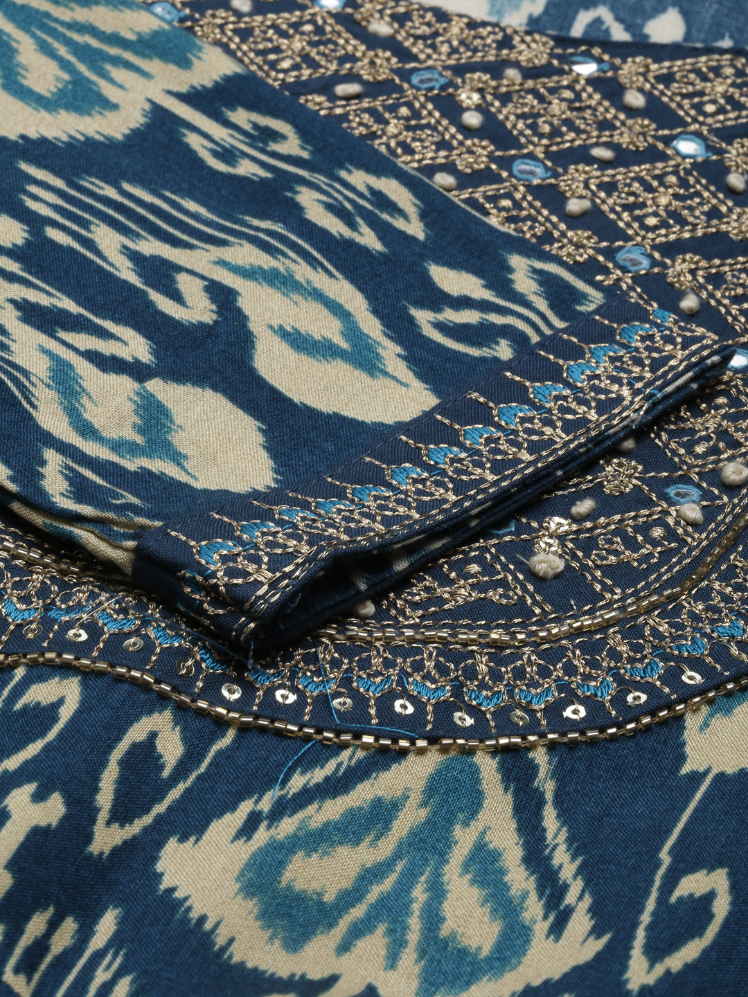 Neerus Green rayon solid kurti - detail view 4