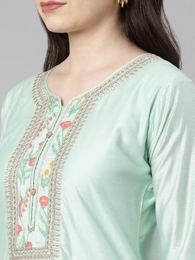Neeru's Green Regular Knee Length Solid Kurta Solid Trousers With Dupatta