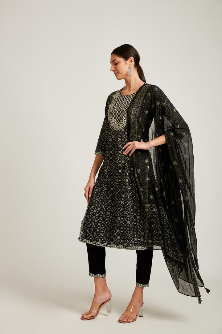 Neerus Black Color Cotton Fabric Kurta Set