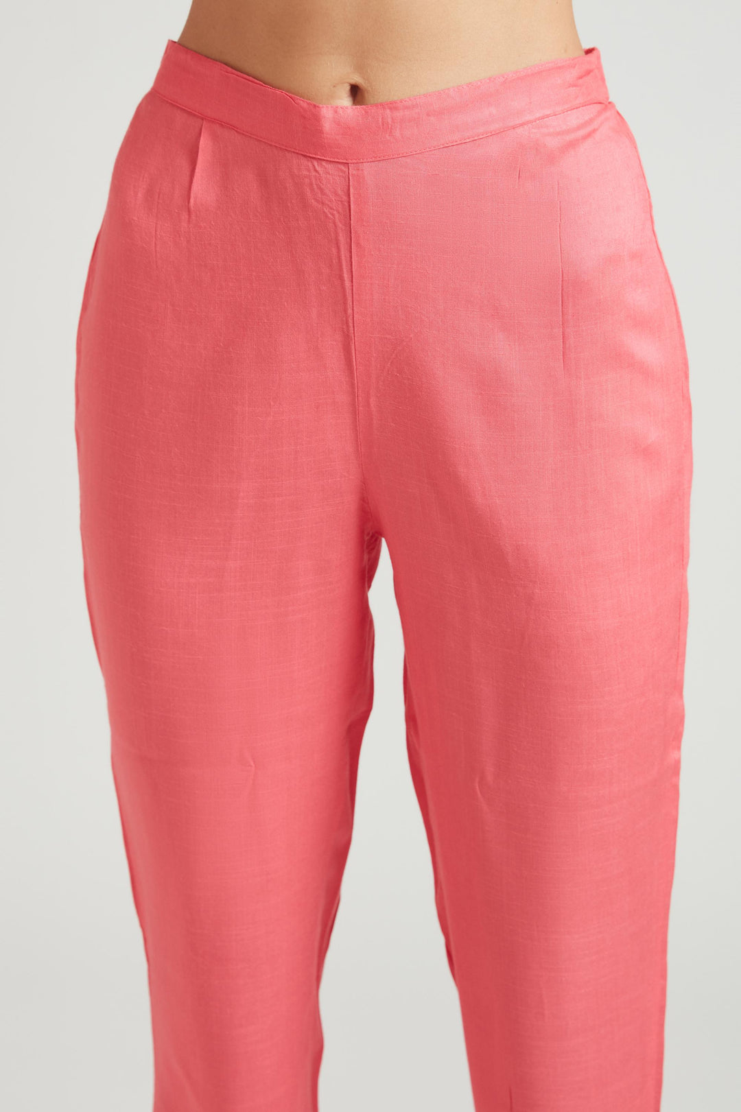 Neerus Pink cotton printed suit set - detail view 1