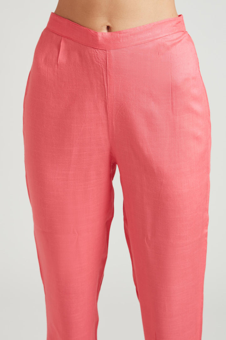 Neerus Pink cotton printed suit set - detail view 1